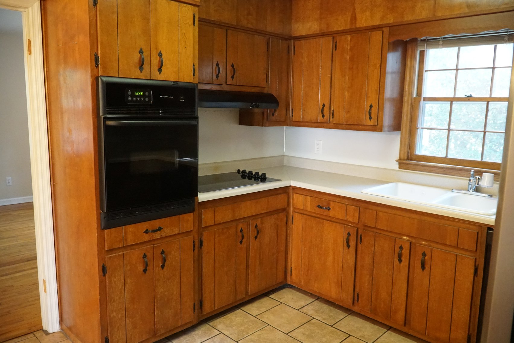 Image for Tucker GA: 3BR/ 2BA at 1456 Drayton Woods Dr. Tucker, GA 30084 (DeKalb County)