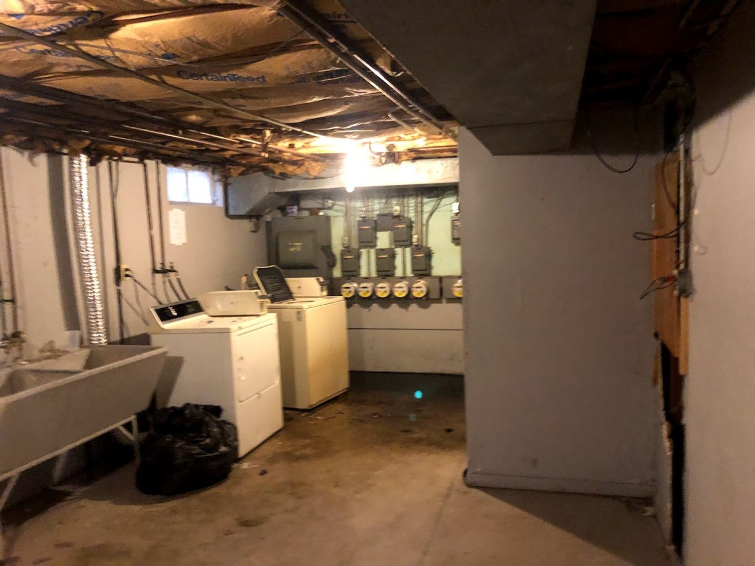 Image for Decatur IL: 6,500±SF 6 Unit Apartment Building at 615 W Prairie Ave Decatur, IL 62522 (Macon County)