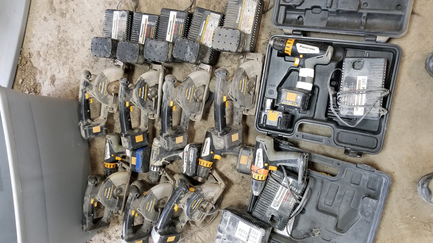 Image for Owatonna, MN: Commercial Electrical Contractor Equipment - Remaining Bank Seized Assets of Murphy Companies, Inc.