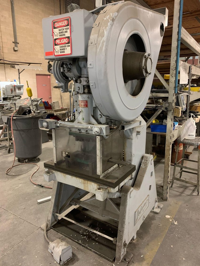 Image for Marietta, GA: Metal Fabrication Machinery & Equipment