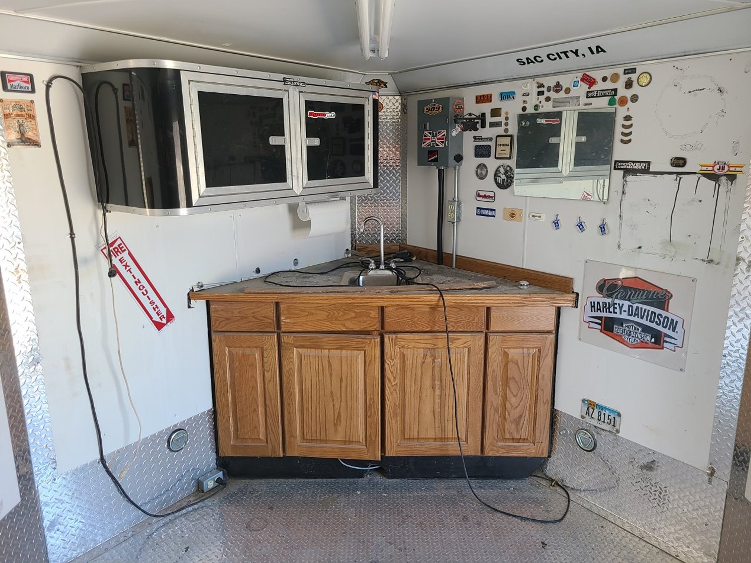 Image for 2012 Royal 25' Enclosed Trailer Online Only Auction!