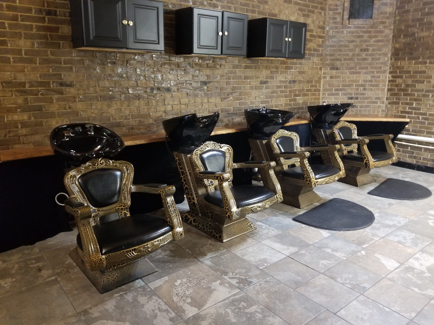 Image for Atlanta - Hapeville, GA: Restaurant & Hair Salon Equipment, Furniture & Fixtures