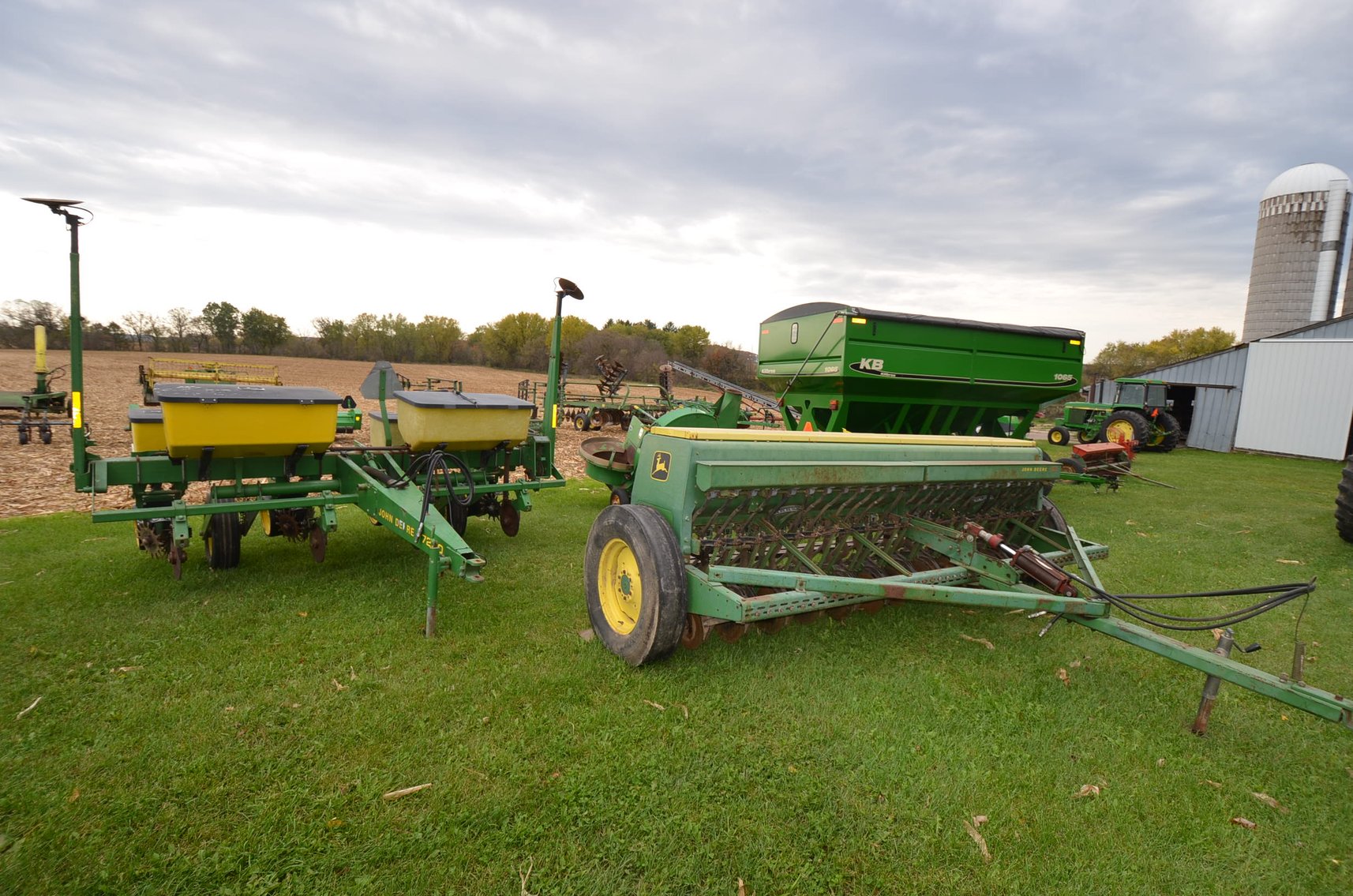 Image for JD 9400 COMBINE, JD 4250 TRACTOR, AND JD FARM EQUIPMENT