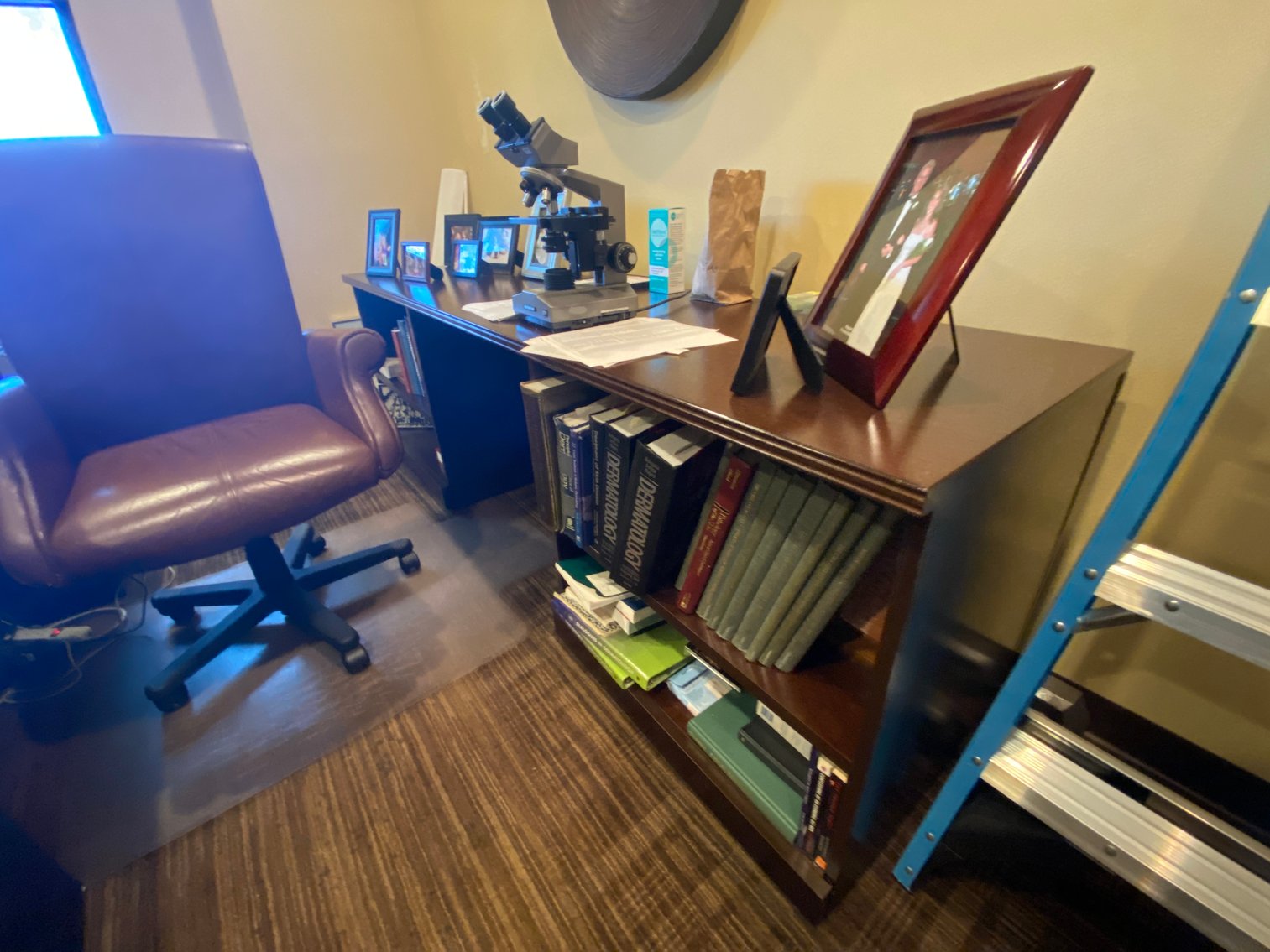 Image for High-End Medical Office Liquidation