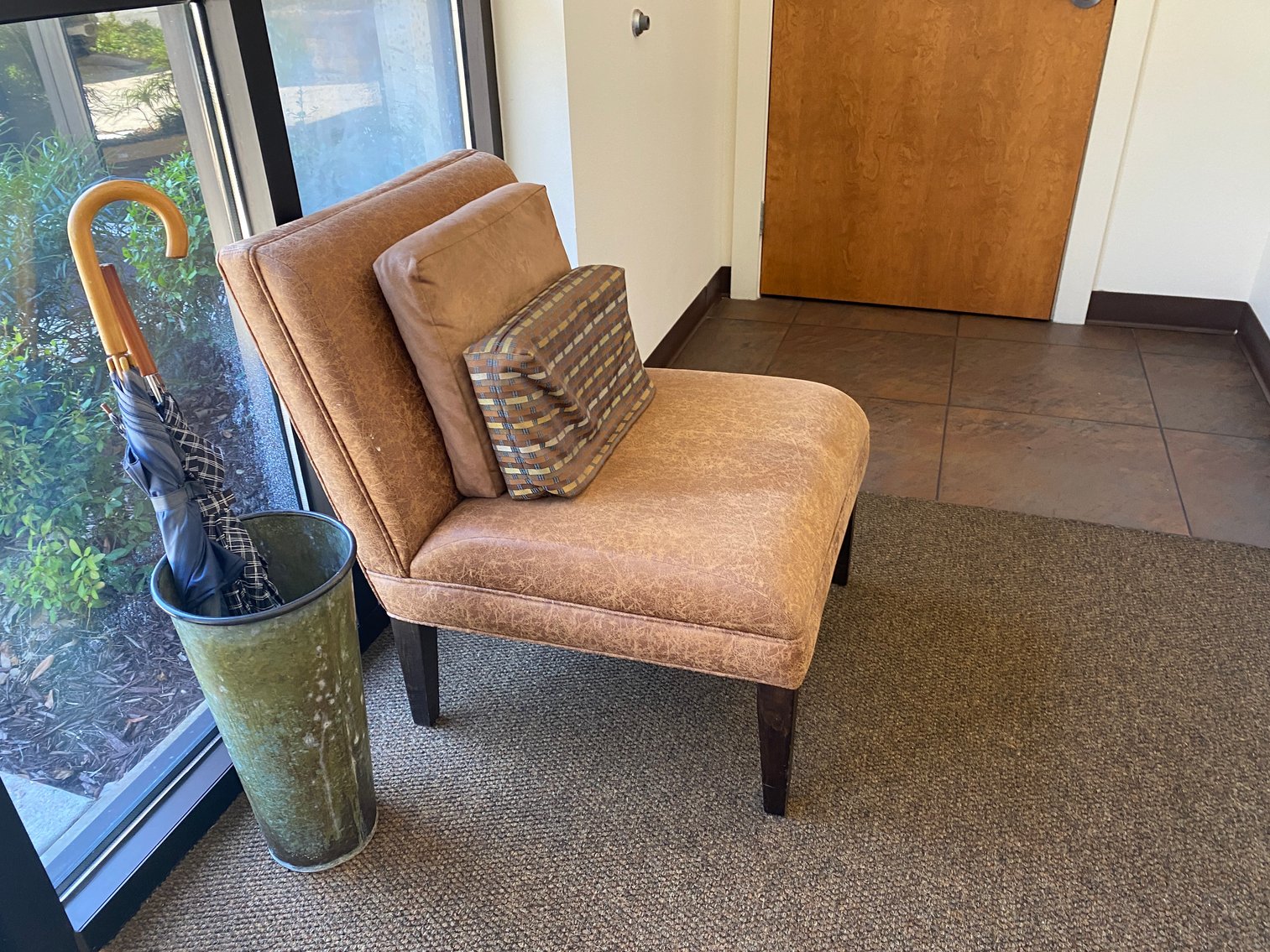 Image for High-End Medical Office Liquidation