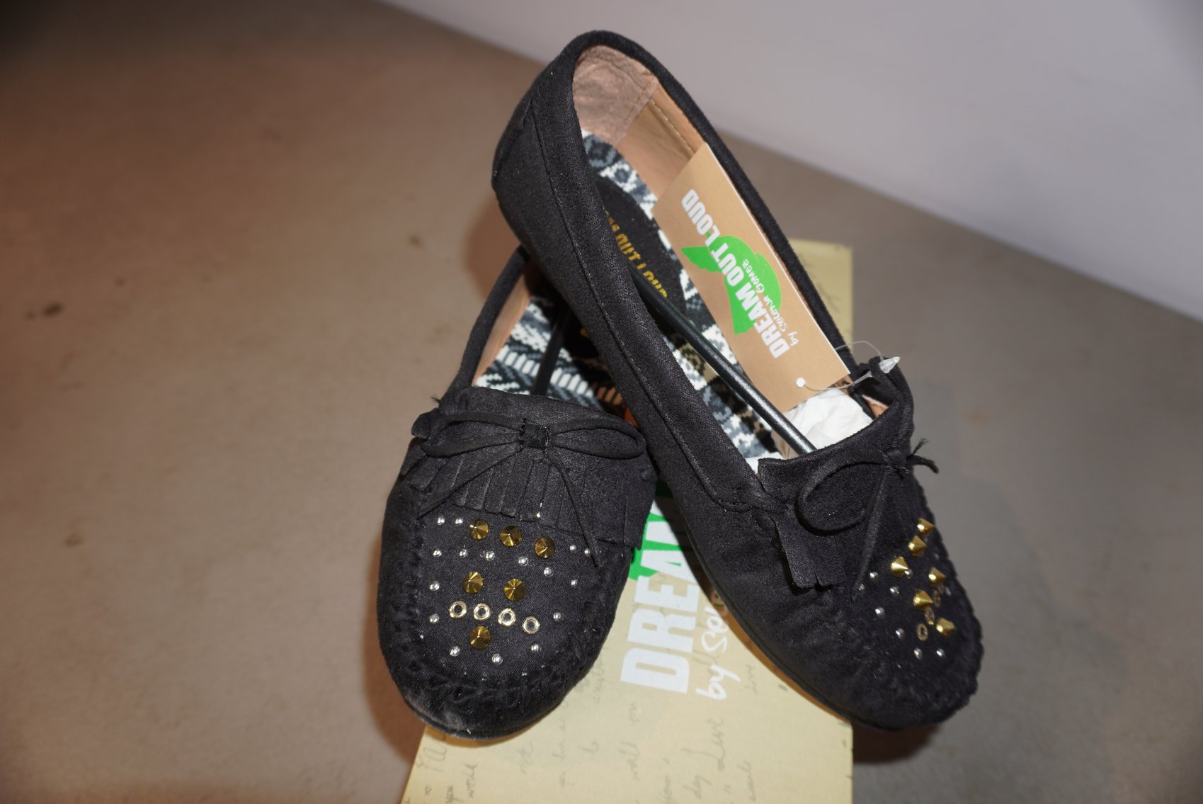 Image for Overstock & Close-Out Designer Fragrances, Beauty Products & Clothing