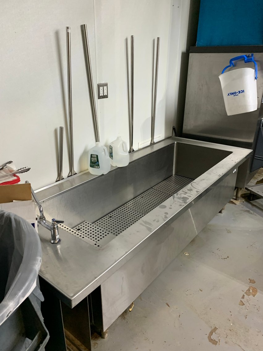 Image for Like New - Commercial Kitchen Equipment