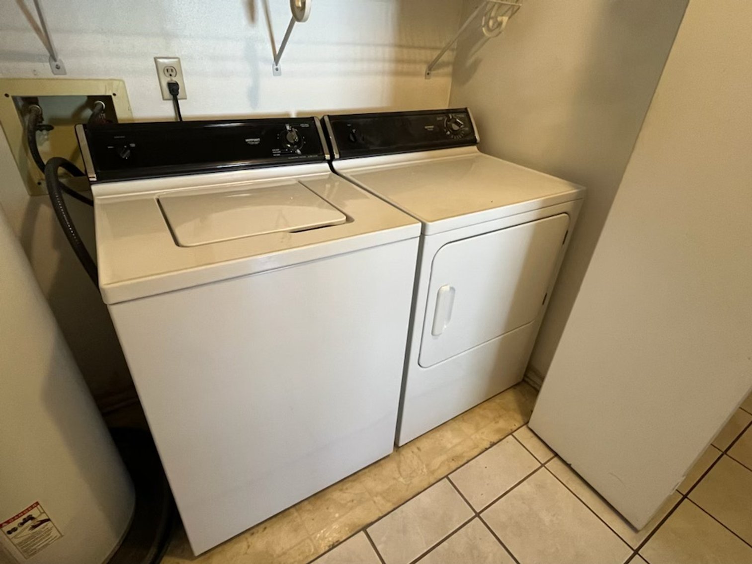 Image for Condo Clean-Out Auction - Langley Ave