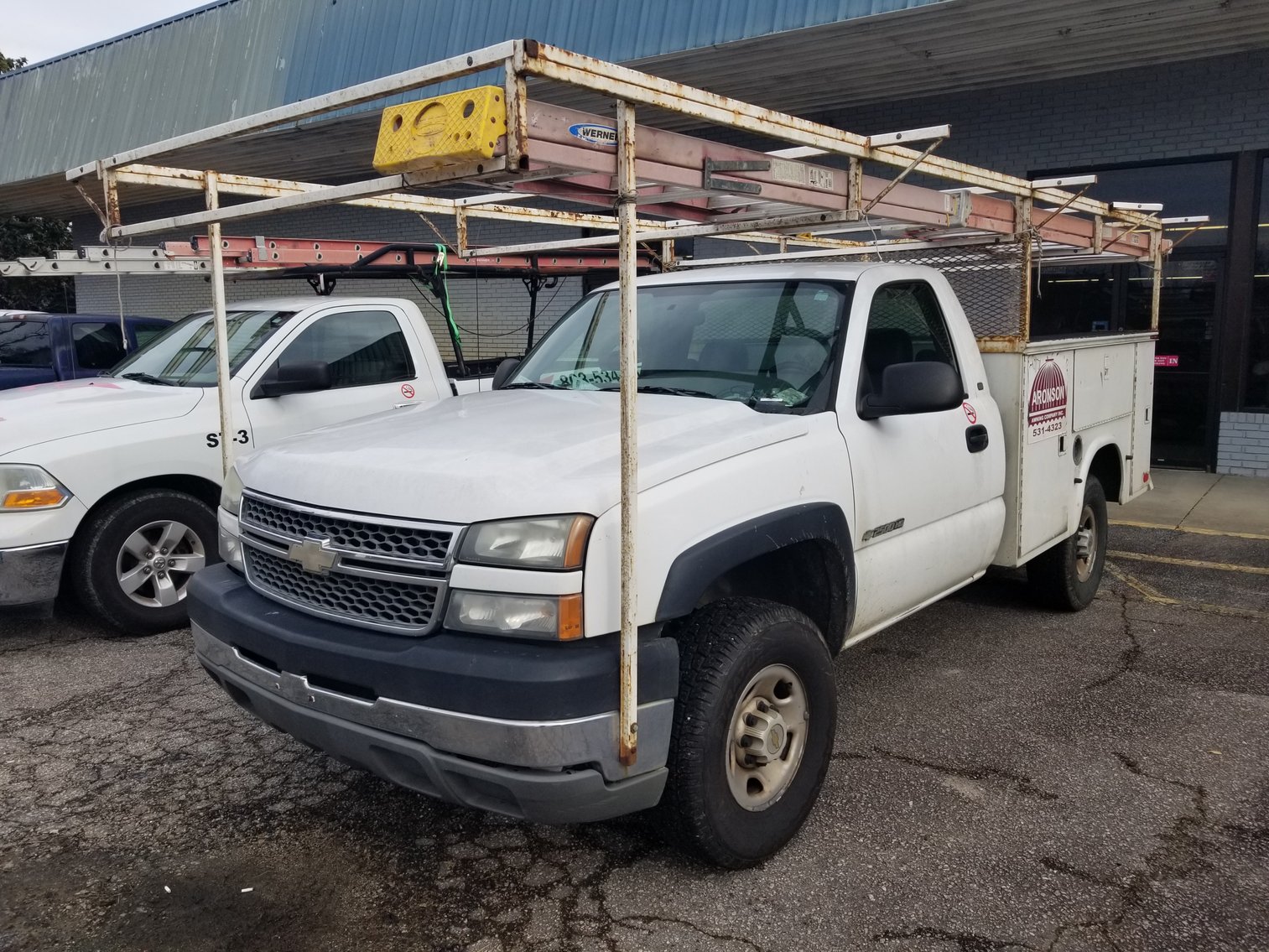 Image for Orangeburg, SC: Sign Shop, Fabrication & Construction Equipment Auction