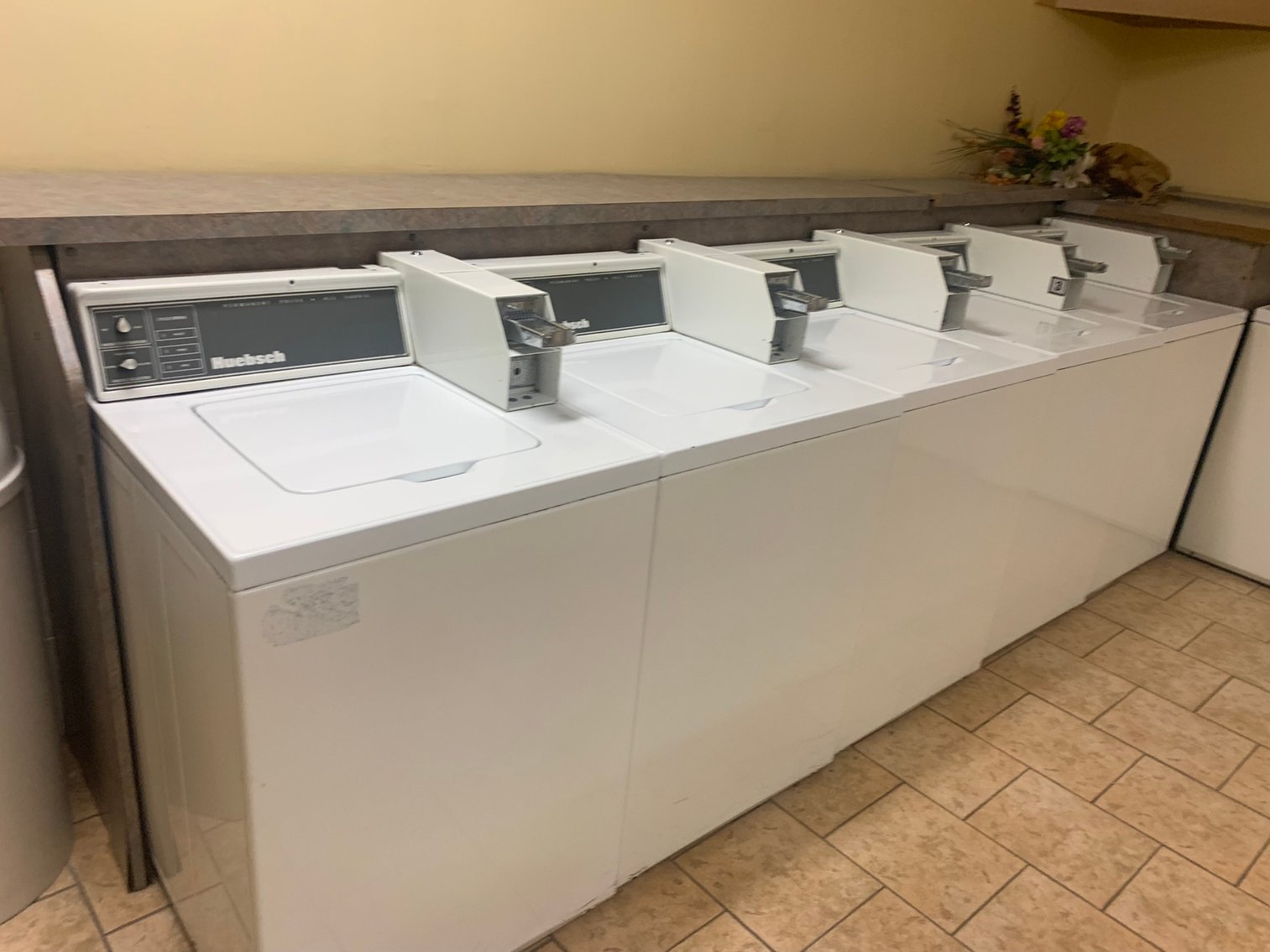 Image for Complete Contents of Laundromat