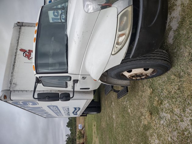 Image for Punta Gorda, FL: Online Only Auction of 2007 International 4200 24 ft. Box Truck