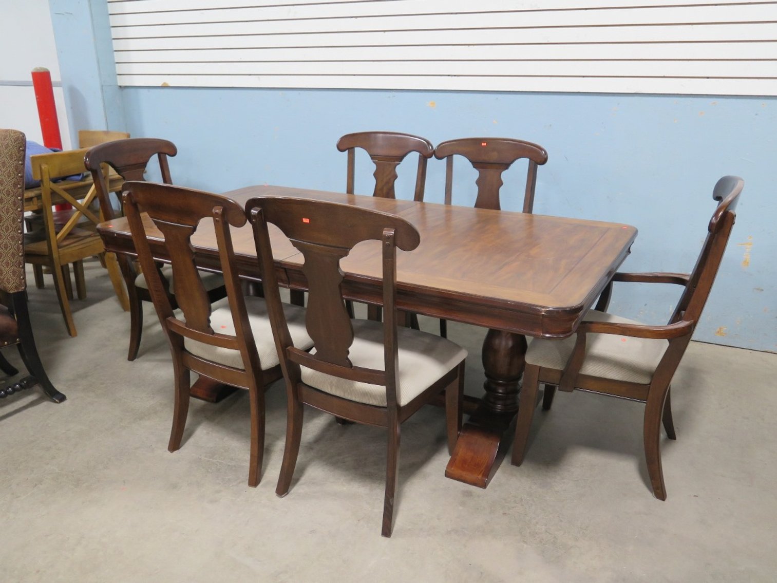 Image for Model Home Furniture/Decor, New Home Goods & More