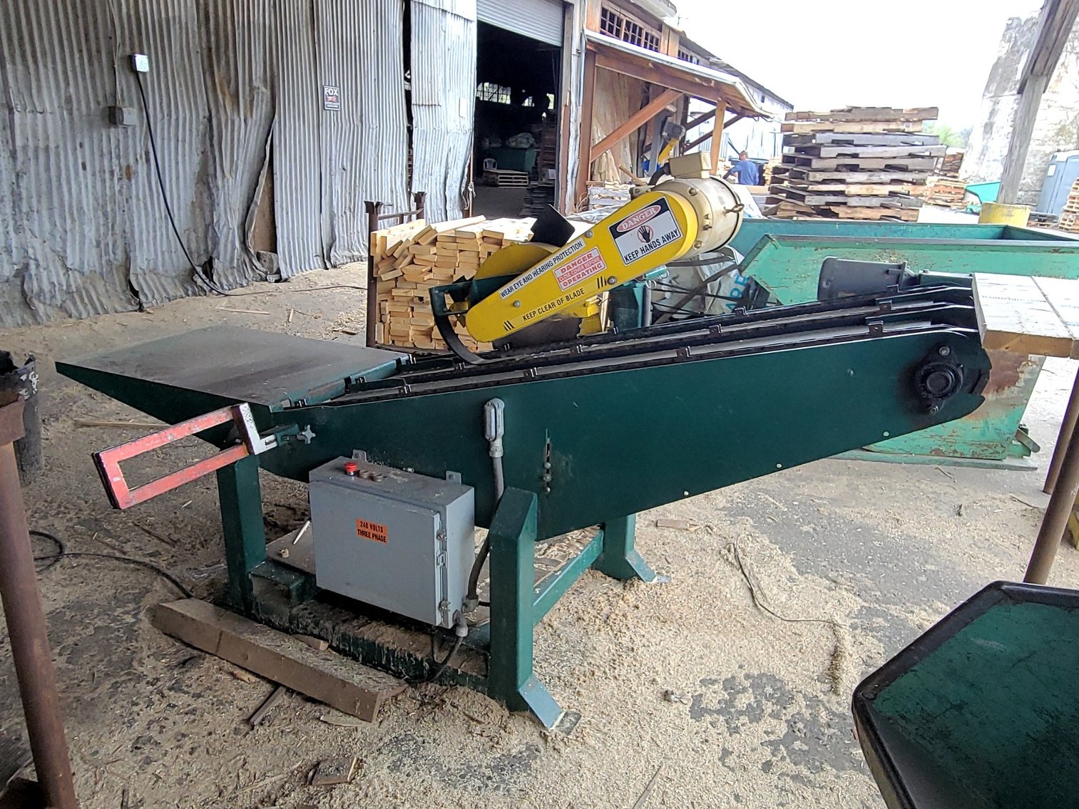 Image for Pallet Manufacturer -Peterbilt Tractors & Trailers