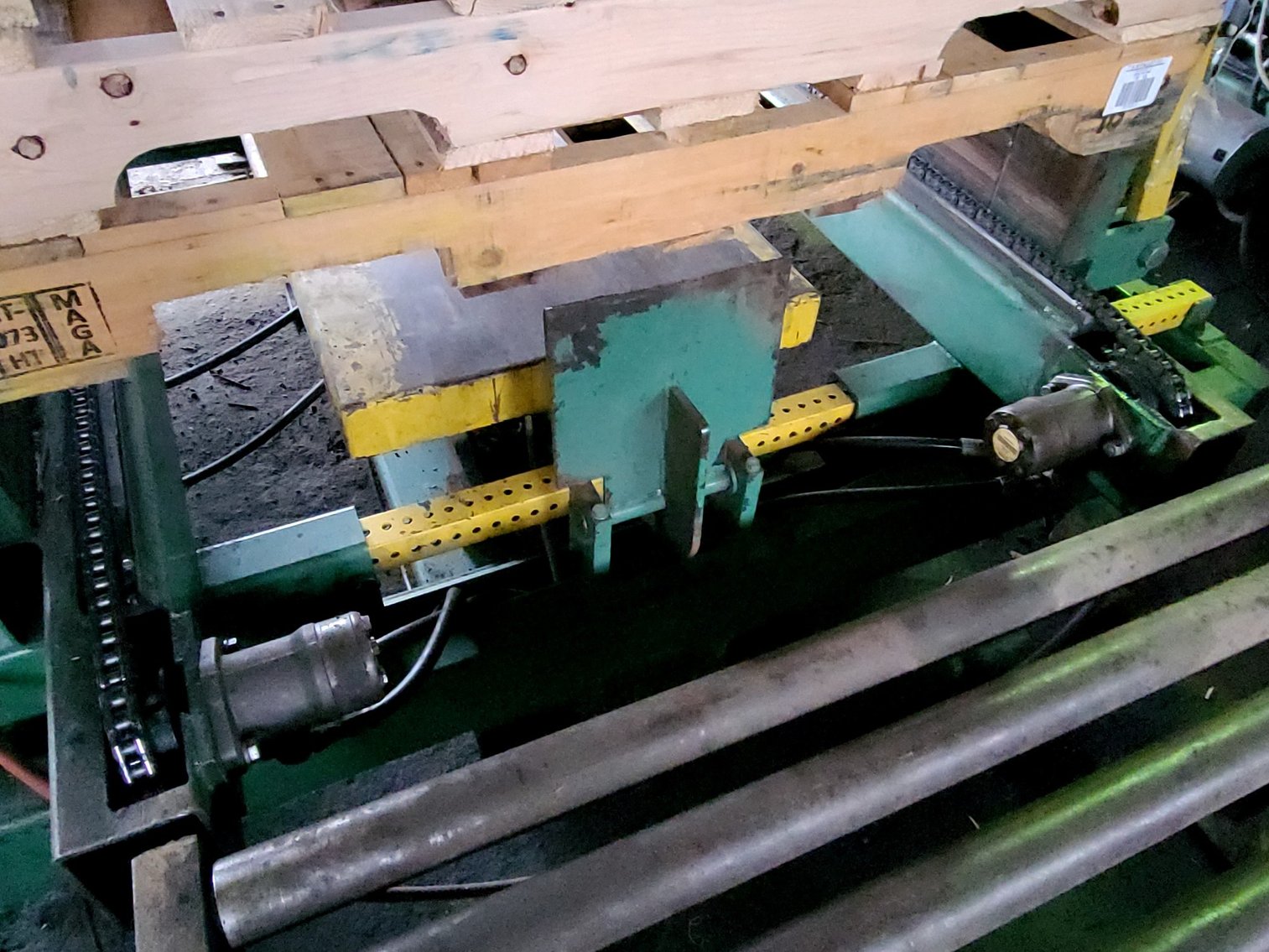 Image for Pallet Manufacturer -Peterbilt Tractors & Trailers