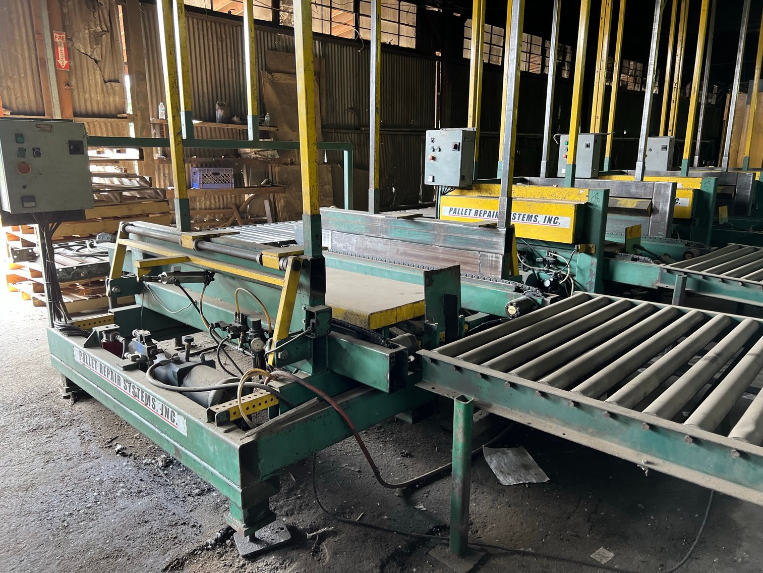 Image for Pallet Manufacturer -Peterbilt Tractors & Trailers