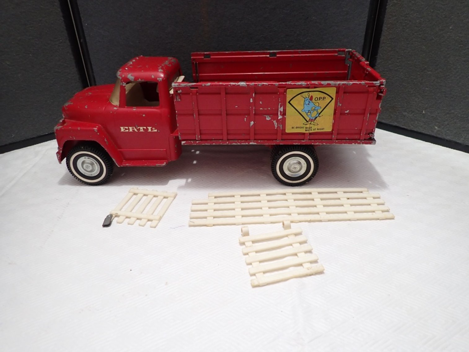 Image for Paul & Sharon Smith Moving Sale - Elora