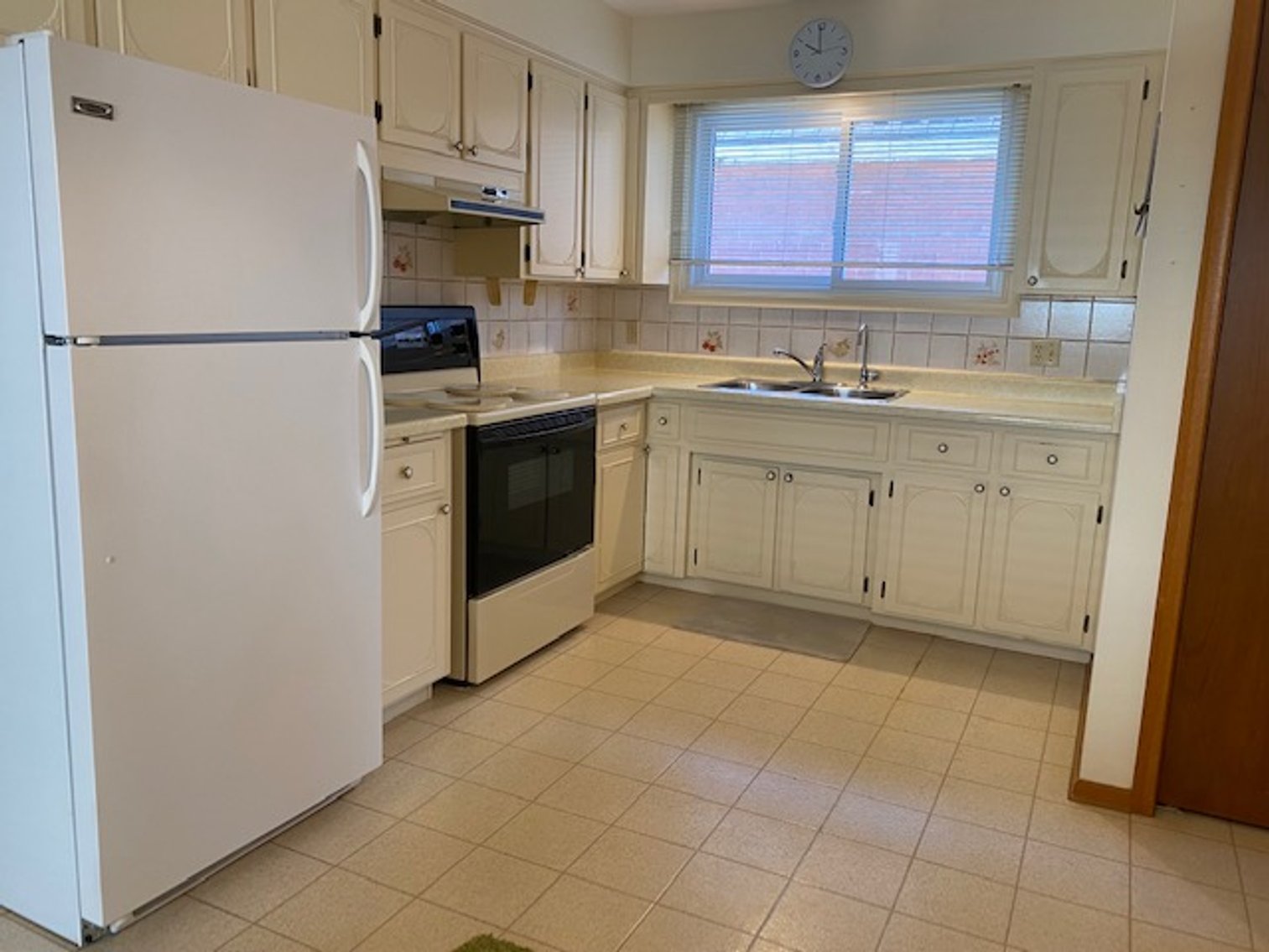 Image for Kitchener Bungalow Real Estate Auction