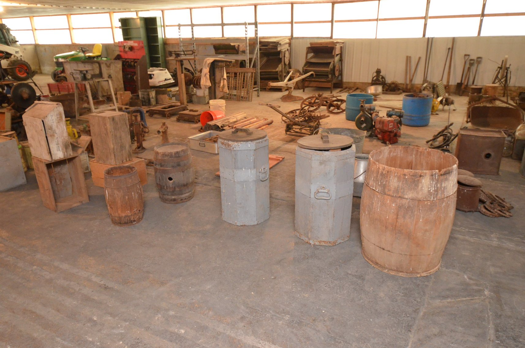 Image for VINTAGE PARTS, TOOLS, AND COLLECTIBLES - Fountain City, WI