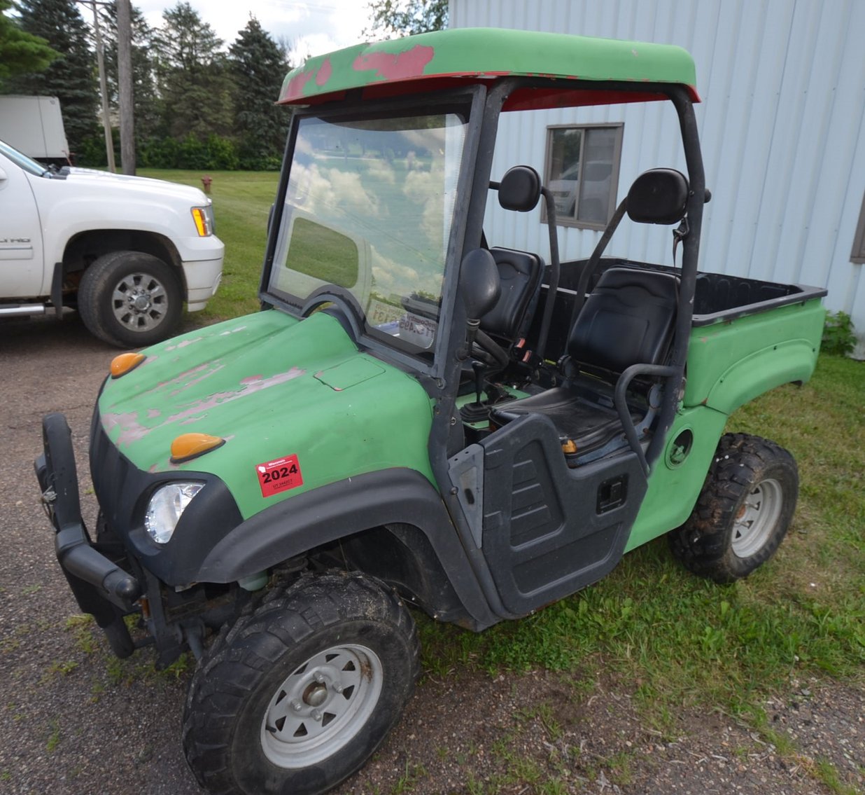 Image for BOX TRUCK, ATTACHMENTS, GUNS, & COLLECTIBLES - Mondovi, WI