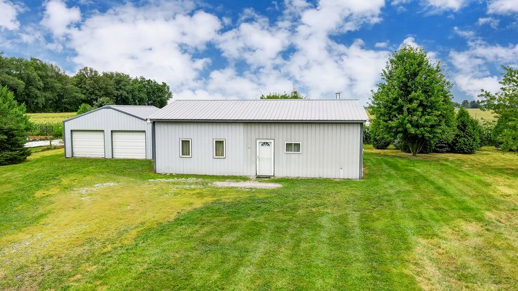 6331 County Road P, Napoleon, OH  43545