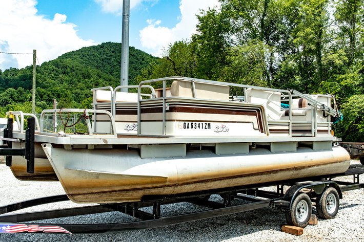 Image for Orange Gallery Multi-Consignor Online-Only Auction