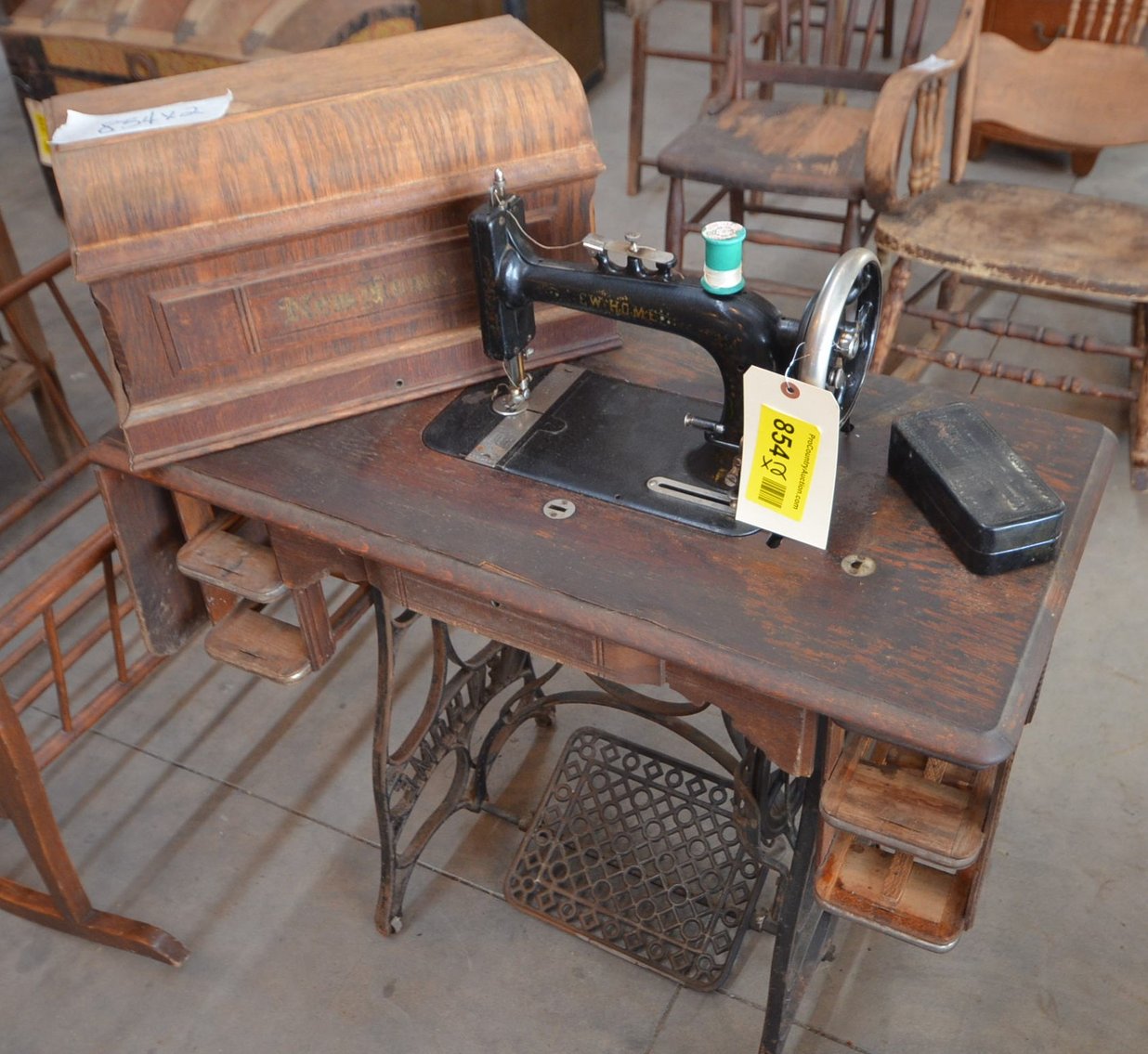 Image for TRACTOR, COLLECTIBLES, CROCKS, FURNITURE, OTHER MISC PROPERTY - Fountain City, WI