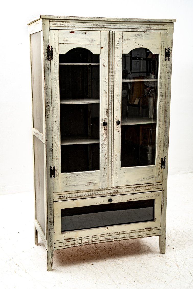 Image for Pink Gallery - Online Estate Auction