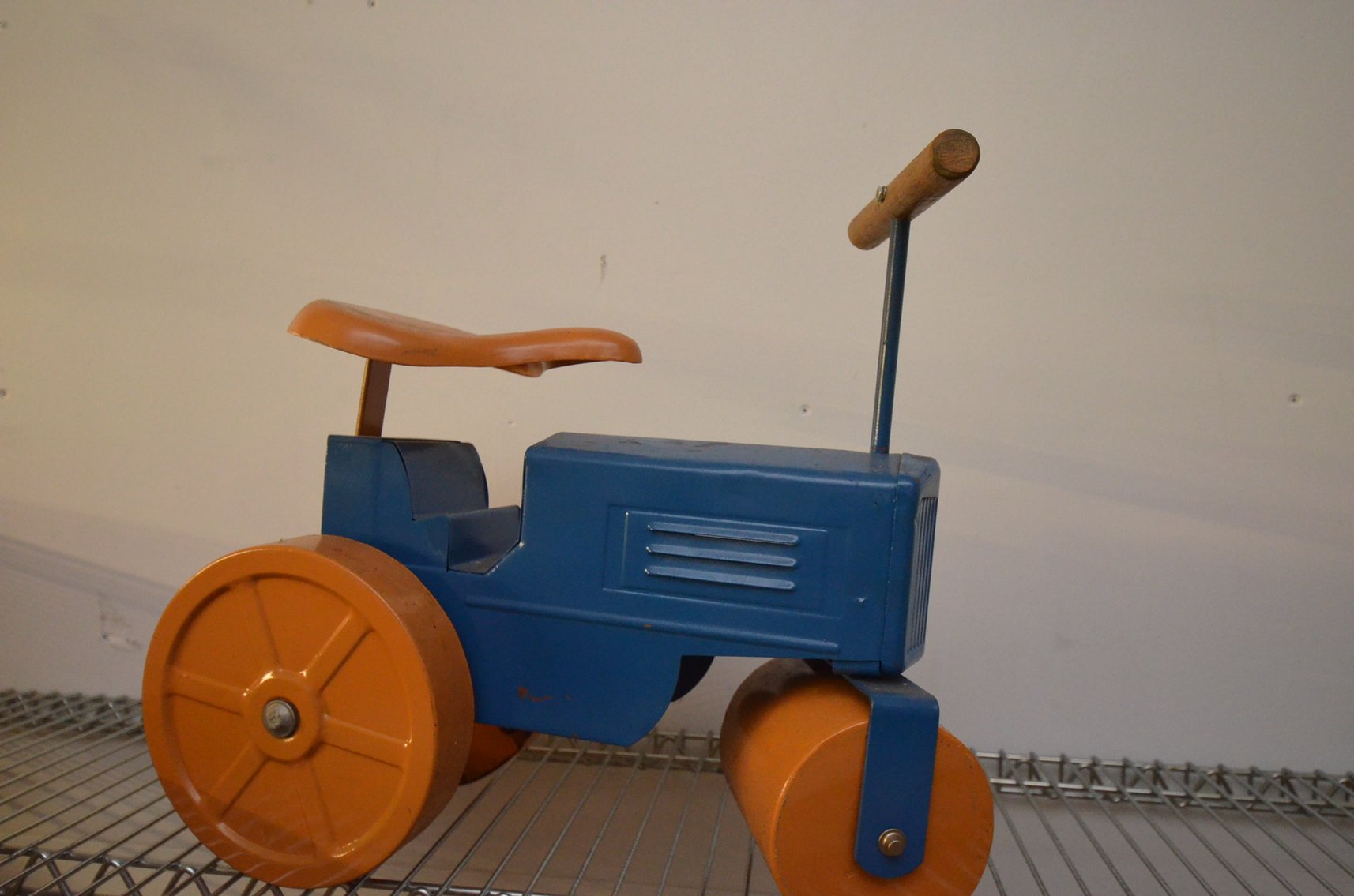 Image for LAWNMOWERS, NEW TOOLS & GAS GENERATORS, LAMPS, HUNTING BLIND, COLLECTIBLES - Mondovi, WI