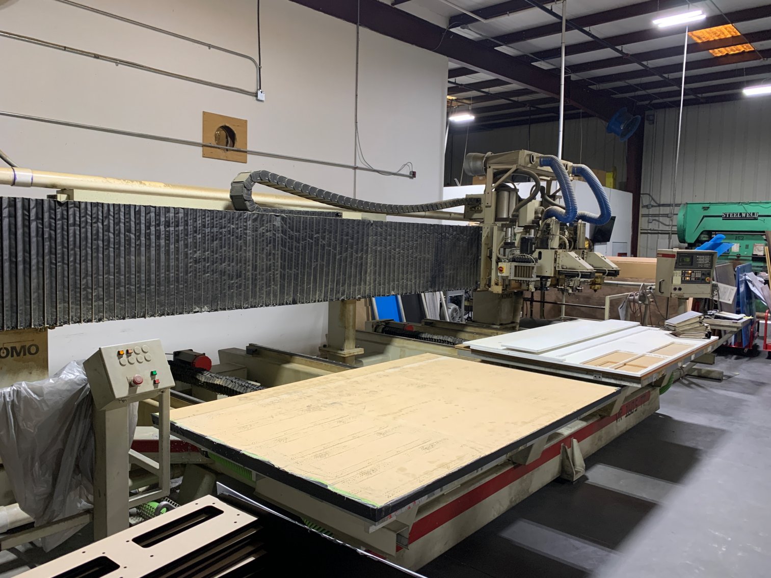 Image for Columbia, SC: STEELWELD Press Brake, KOMO CNC Router, & WOODTEK Stroke Sander Auction