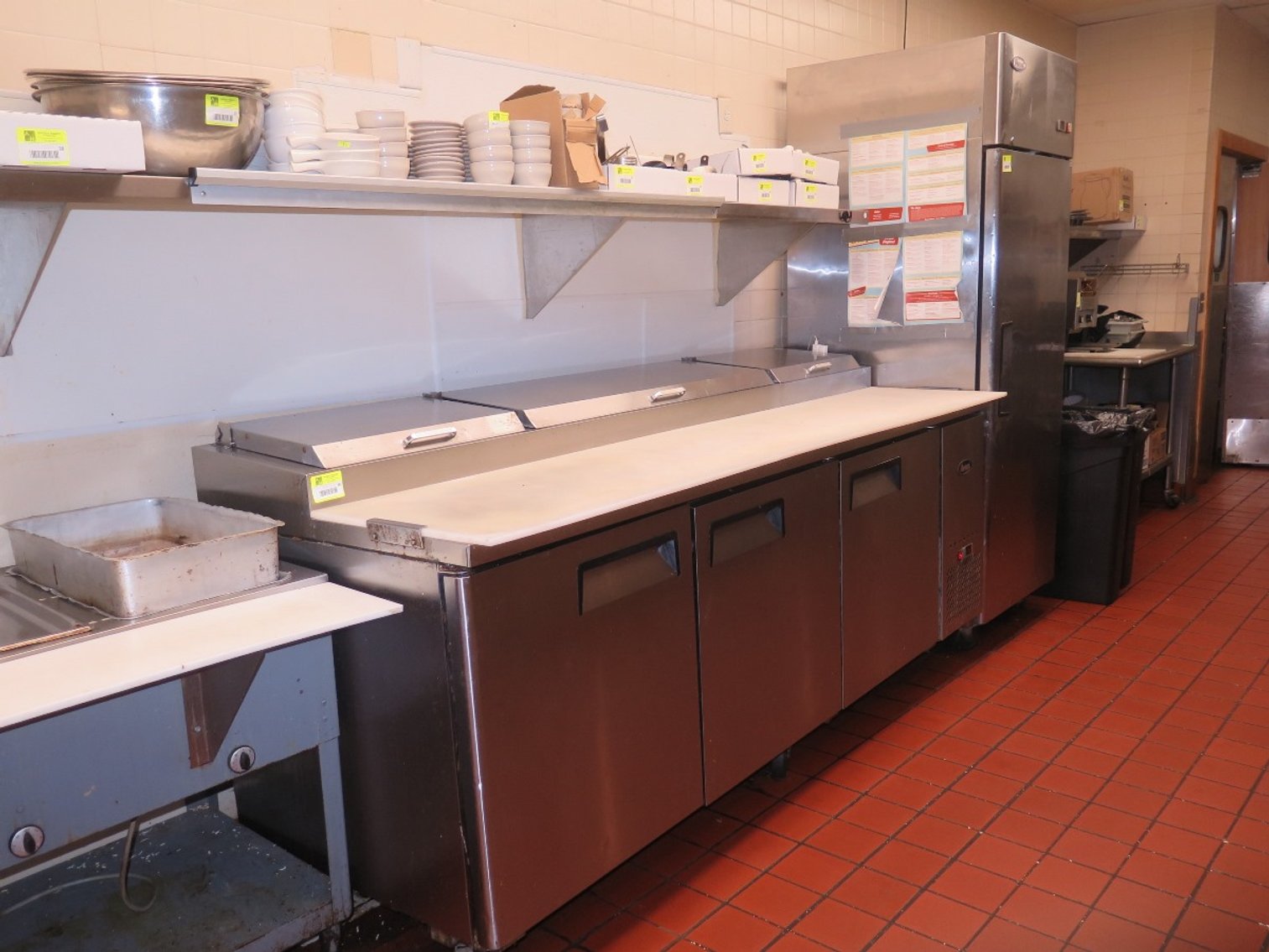 Image for Cafe Restaurant: Equipment & Furnishings