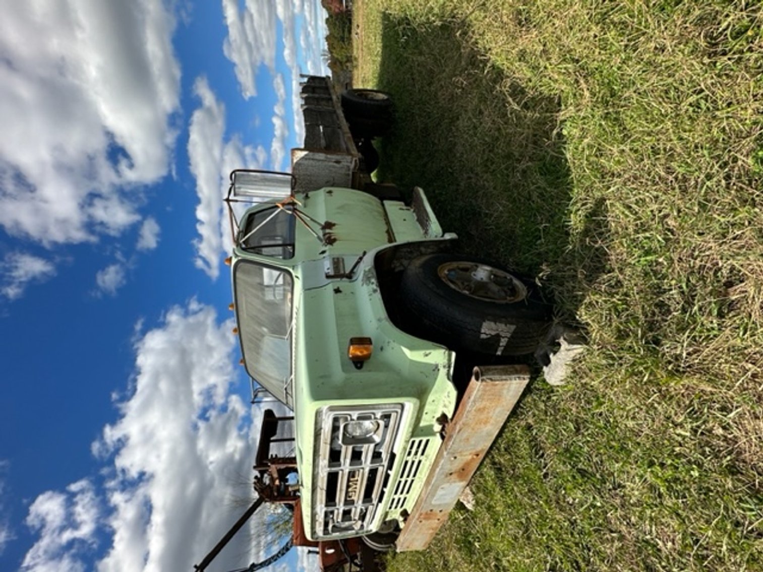 Image for S. A. Fitts Tractors & Equip. Cascade, VA - On Site Auction Live