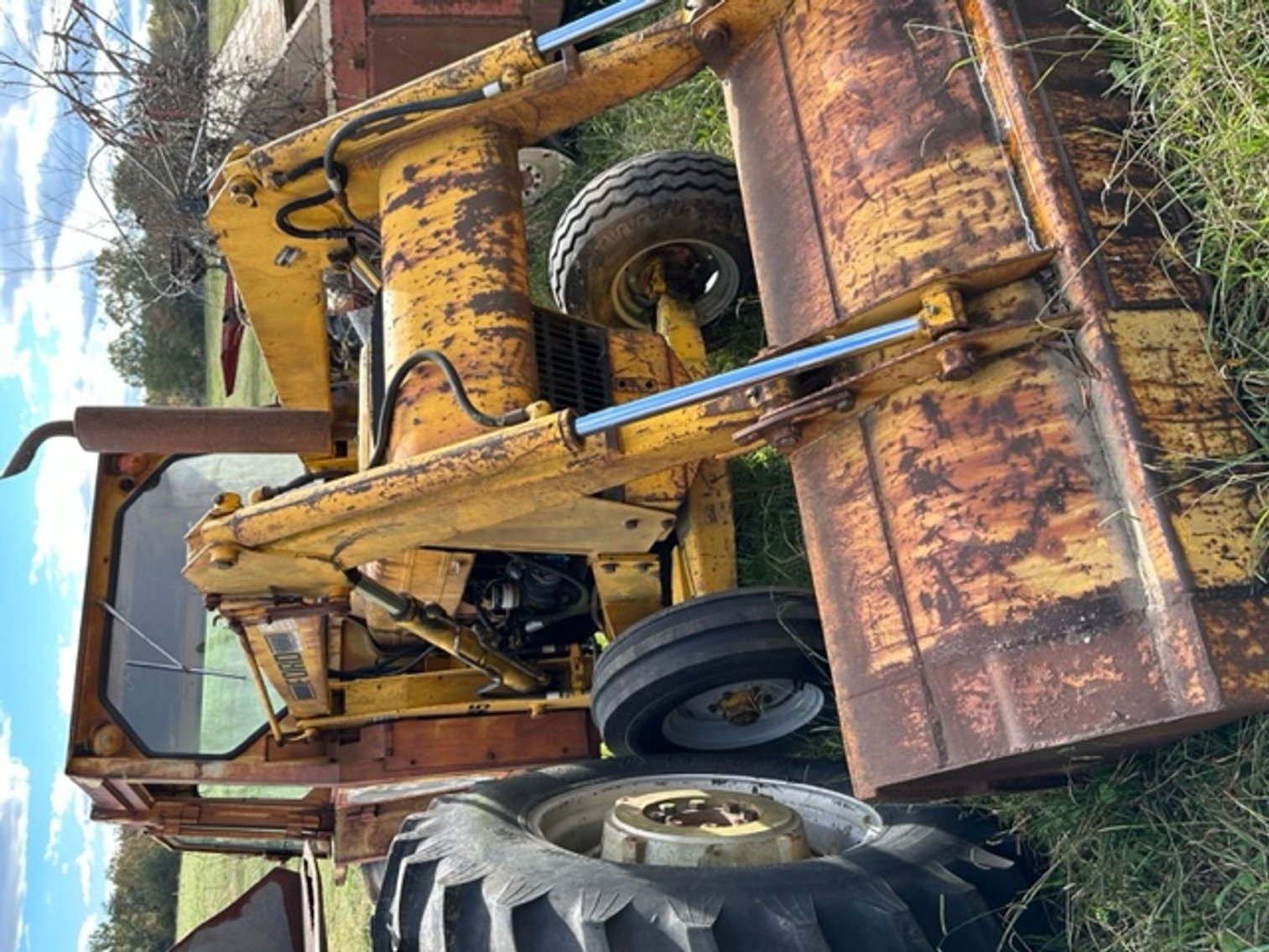 Image for S. A. Fitts Tractors & Equip. Cascade, VA - On Site Auction Live