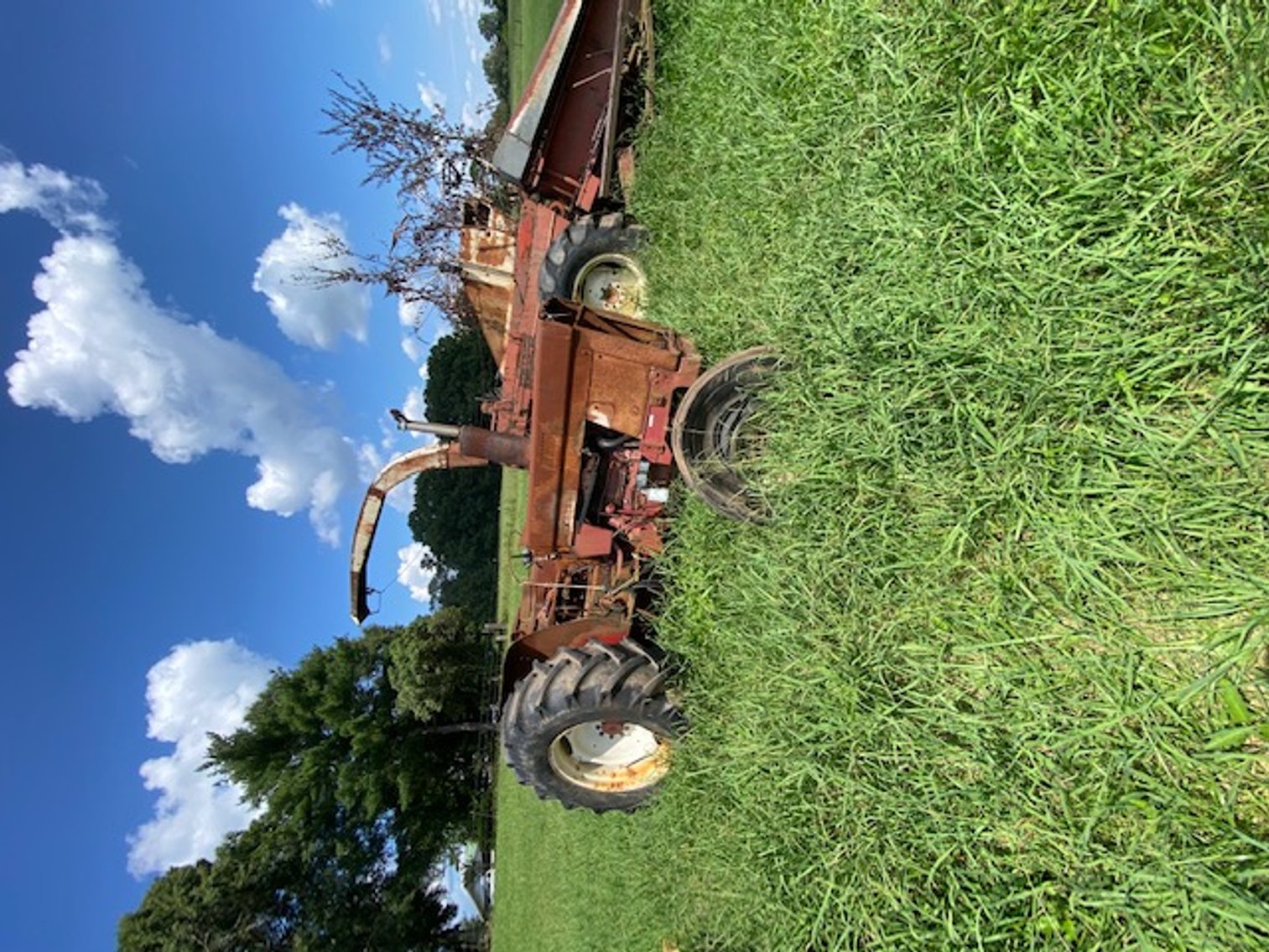 Image for S. A. Fitts Tractors & Equip. Cascade, VA - On Site Auction Live