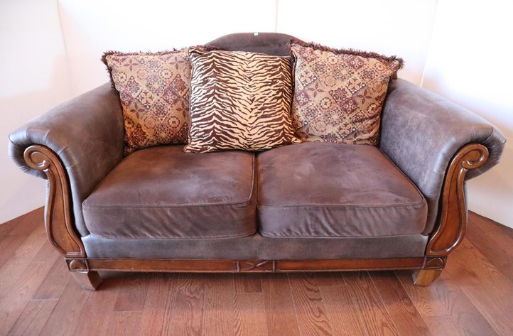 Image for Downsizing Auction *Offsite