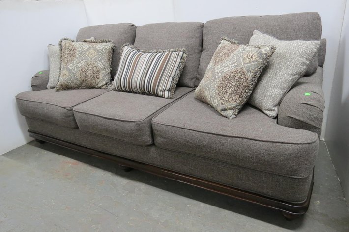 Image for Hidden Treasures Gallery #3002