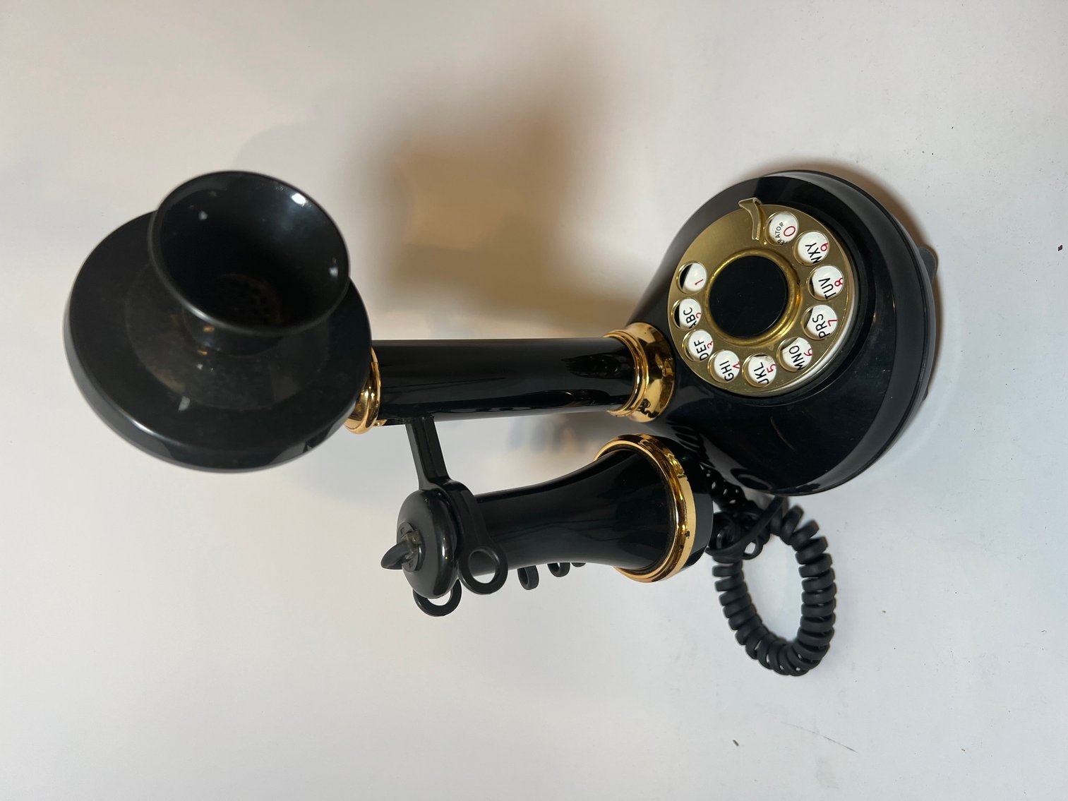 Image for ESTATE AUCTION - SPORTS CARDS, PURSES, ANTIQUES, KNIFES, ETC