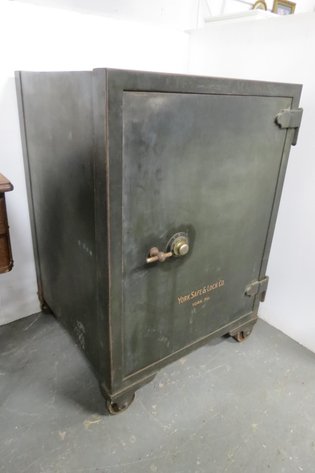 Image for Hidden Treasures Gallery #3010