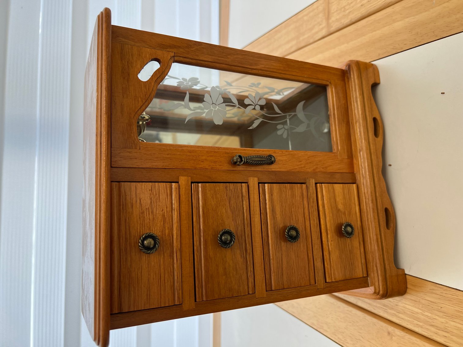 Image for ESTATE - TOOLS, DECOR, FURNITURE +