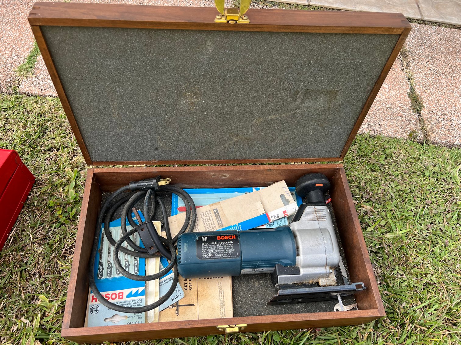 Image for ESTATE - TOOLS, DECOR, FURNITURE +