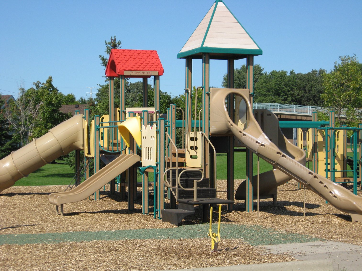 A*N様 playground pg EMPTY | PNK A*N様 playground pg EMPTY | PNK Empty School Playground
