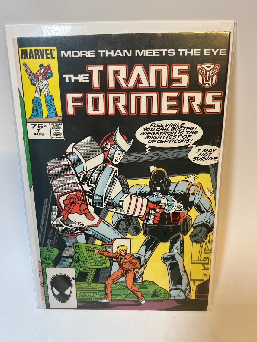 Image for COMICS & COLLECTIBLES - 600+ LOTS - ABSOLUTE