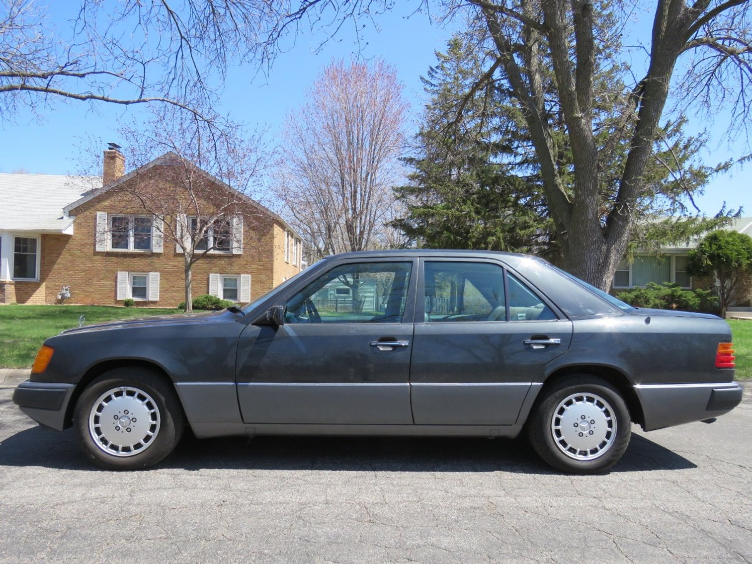 Image for Lawn/Snow Equipment, '82 Rolls Royce, '93 Mercedes, Vintage Cameras, Luxury Watches, Home Goods & More