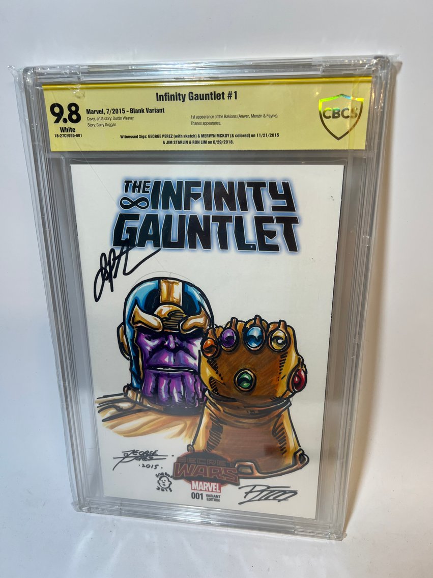 Image for COMICS & COLLECTIBLES - 600+ LOTS - ABSOLUTE