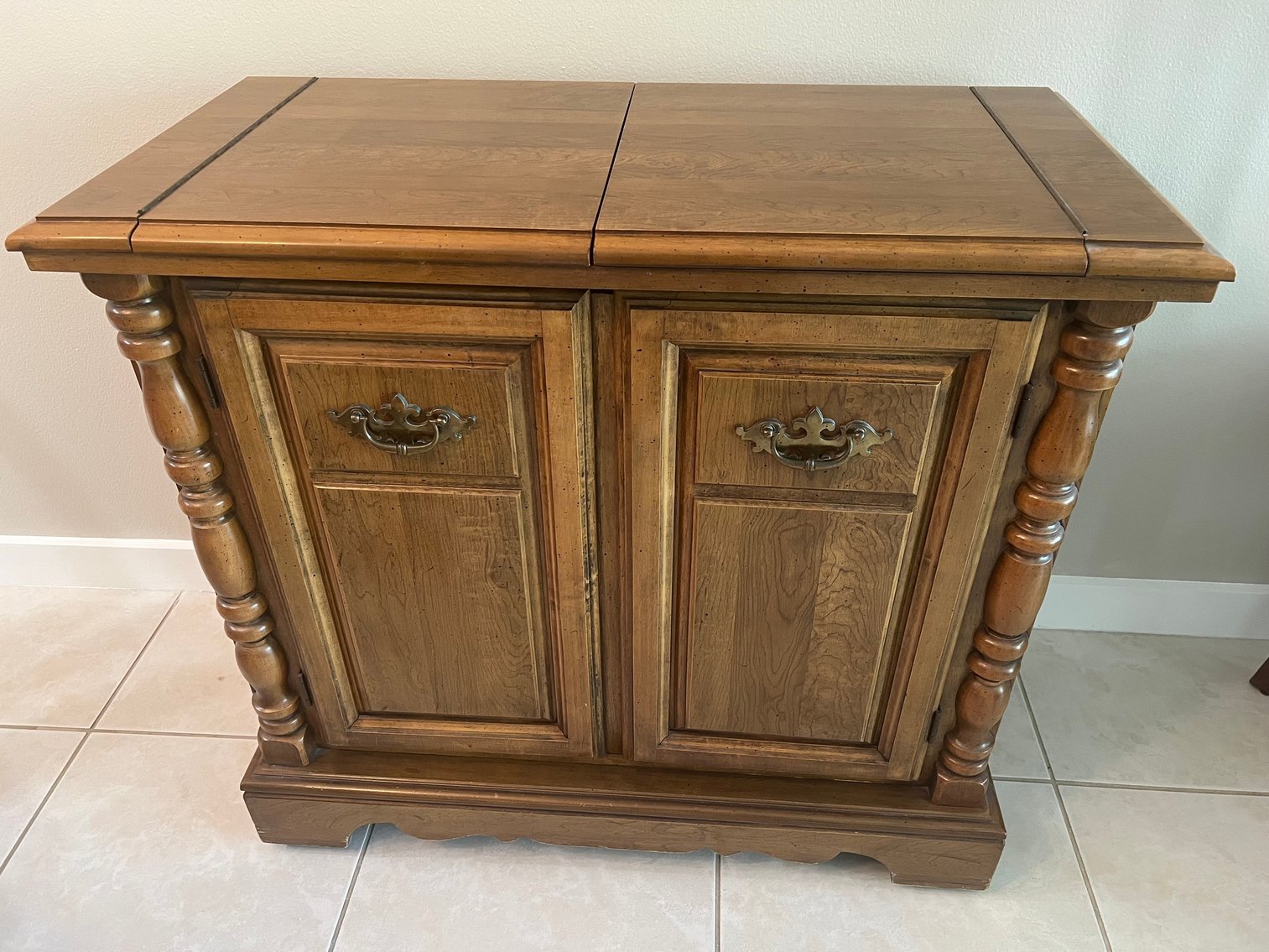 Image for ESTATE - SILVER BARS, FURNITURE, MATCHBOX & MORE