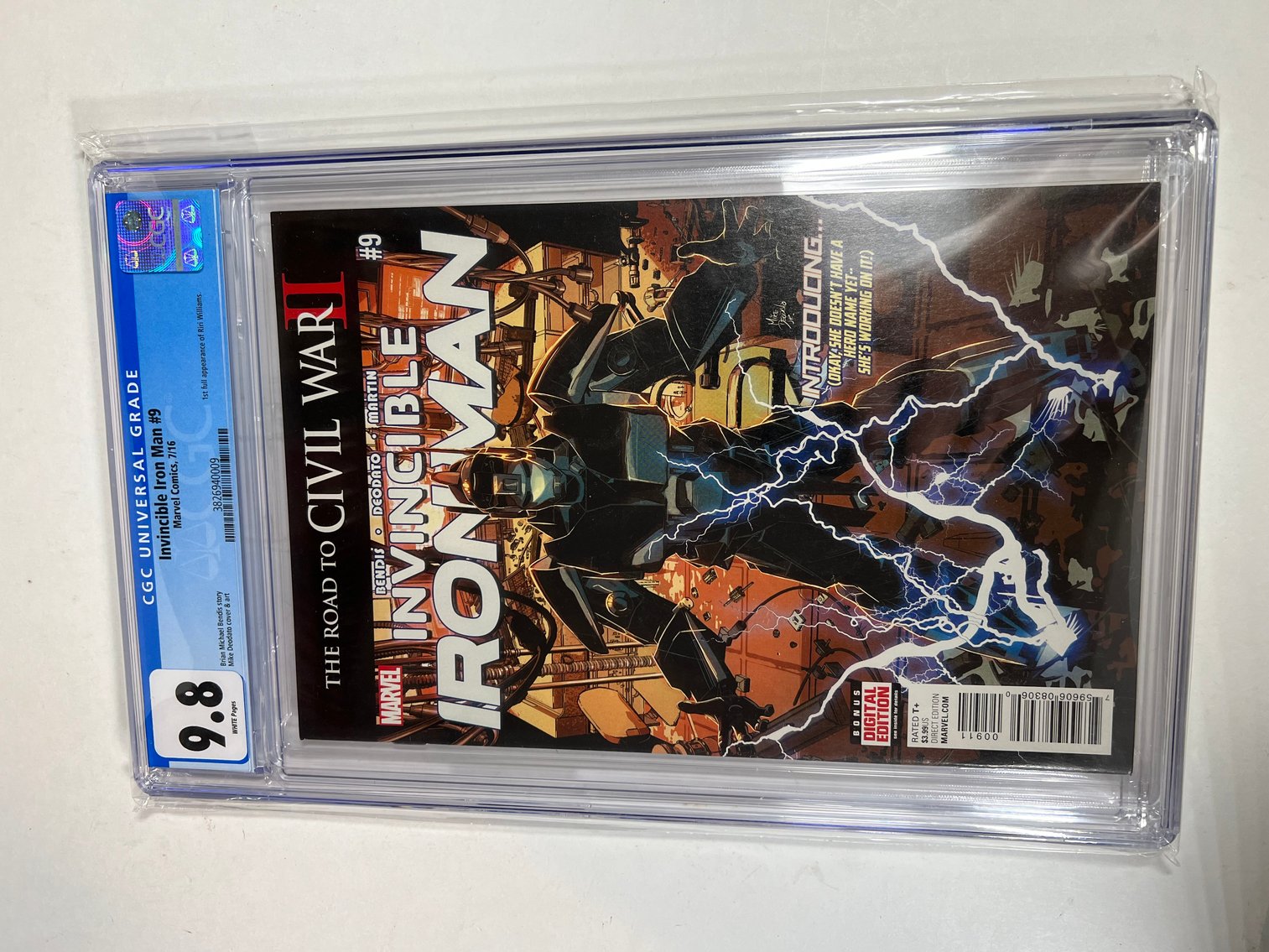 Image for COMICS, CARDS, COLLECTIBLES - GRADED, SIGNED