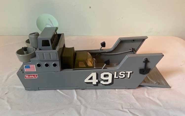 Arlington Estate Auction