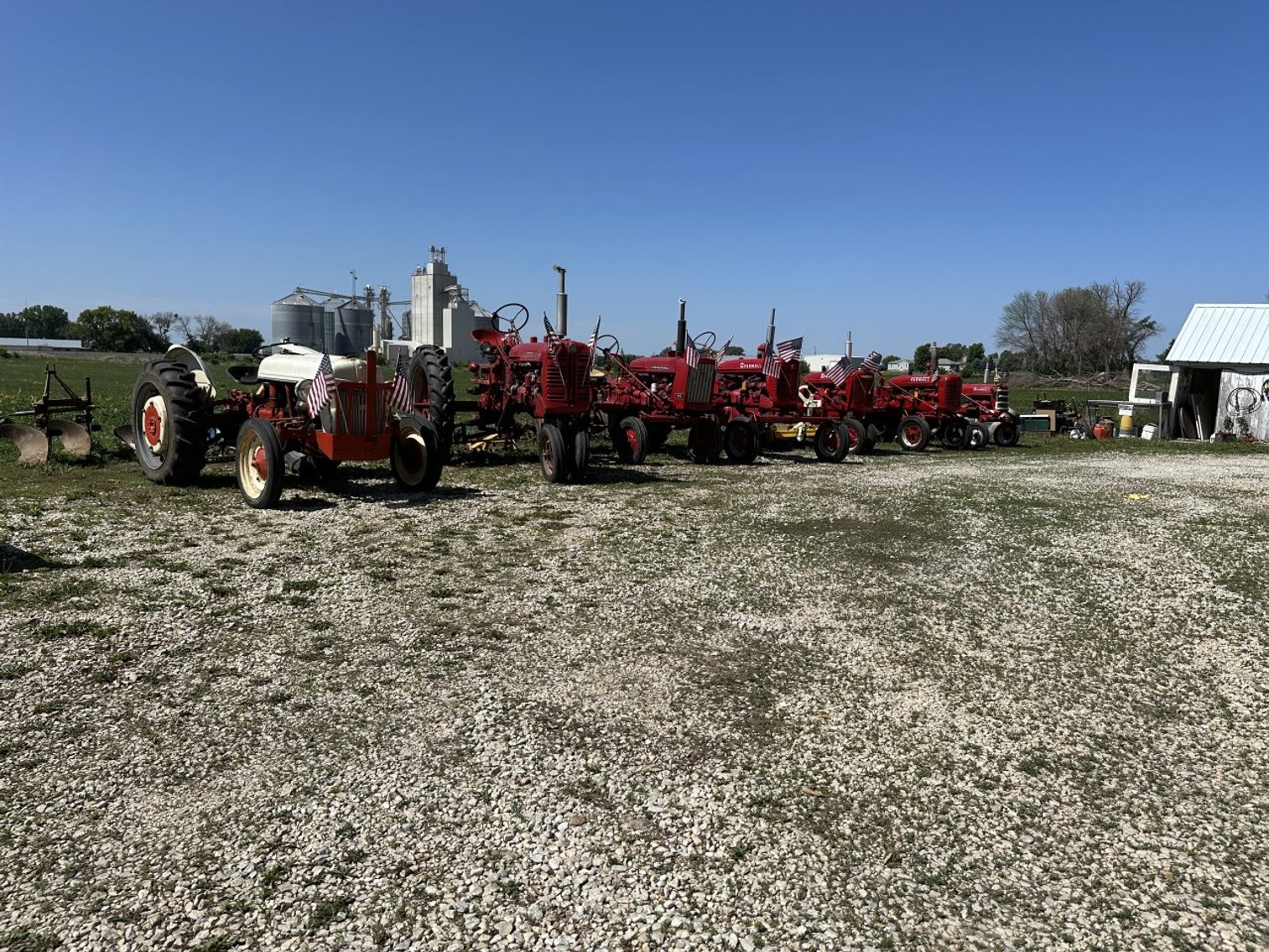 Image for Charlie Rasch Tractor & chicken processing auction!