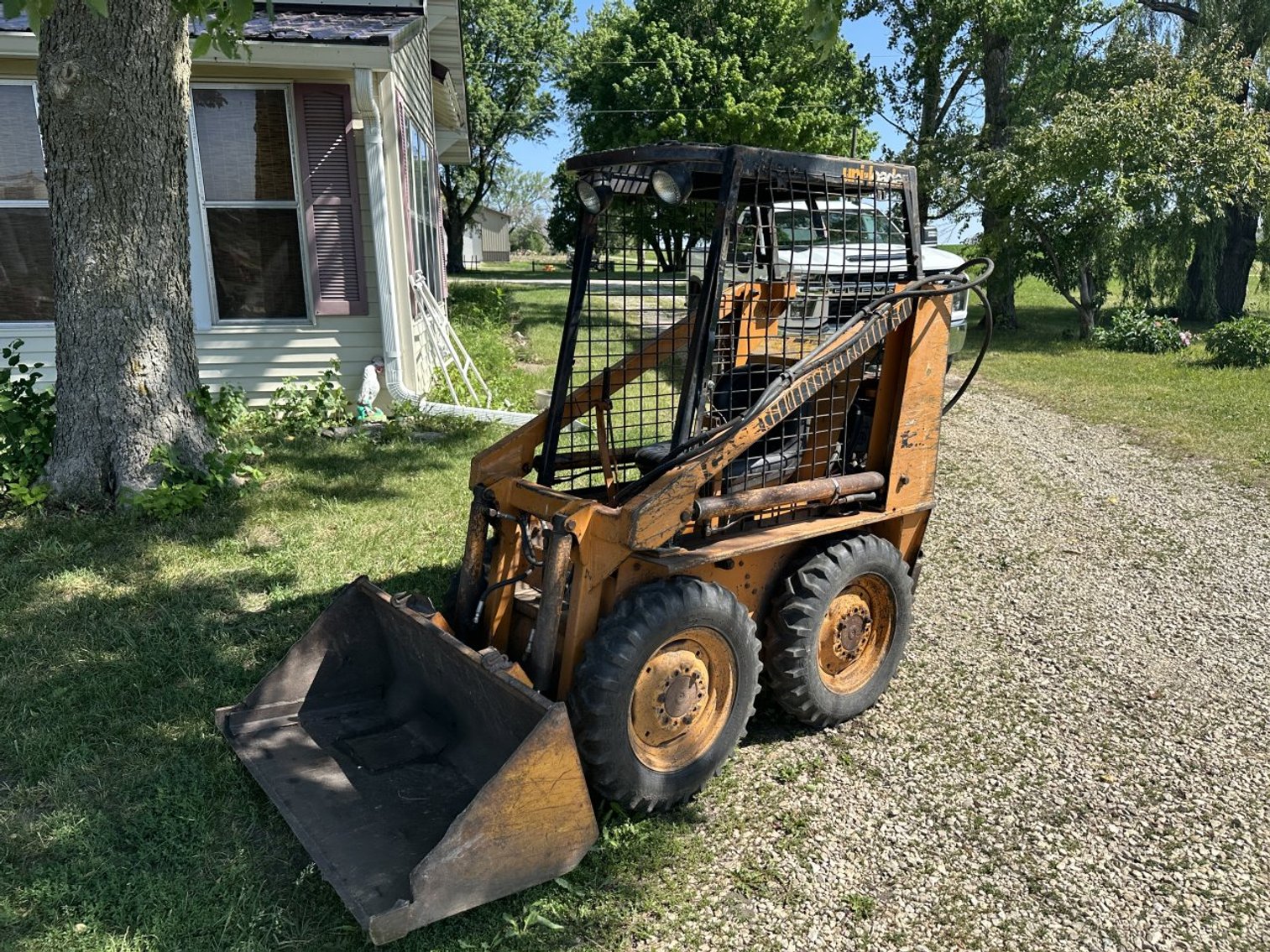 Image for Charlie Rasch Tractor & chicken processing auction!