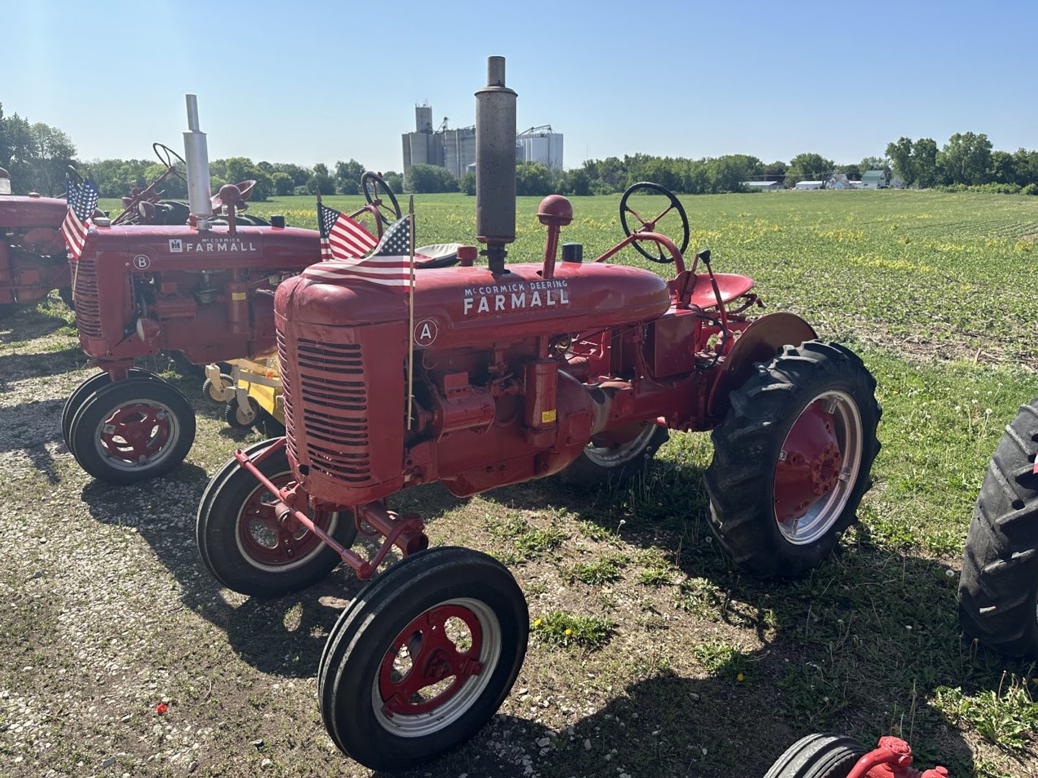 Image for Charlie Rasch Tractor & chicken processing auction!