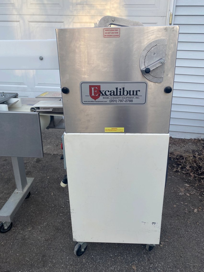 Image for Automatic Bagel Divider & Former